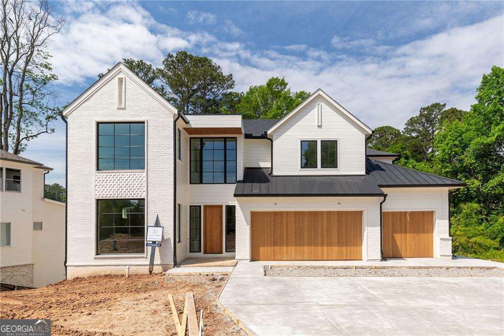 10910 Woodstock Road Roswell GA 30075