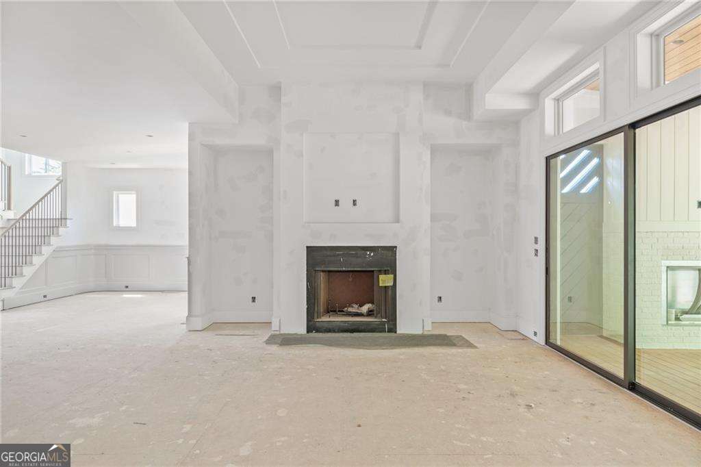 10910 Woodstock Road Roswell GA 30075