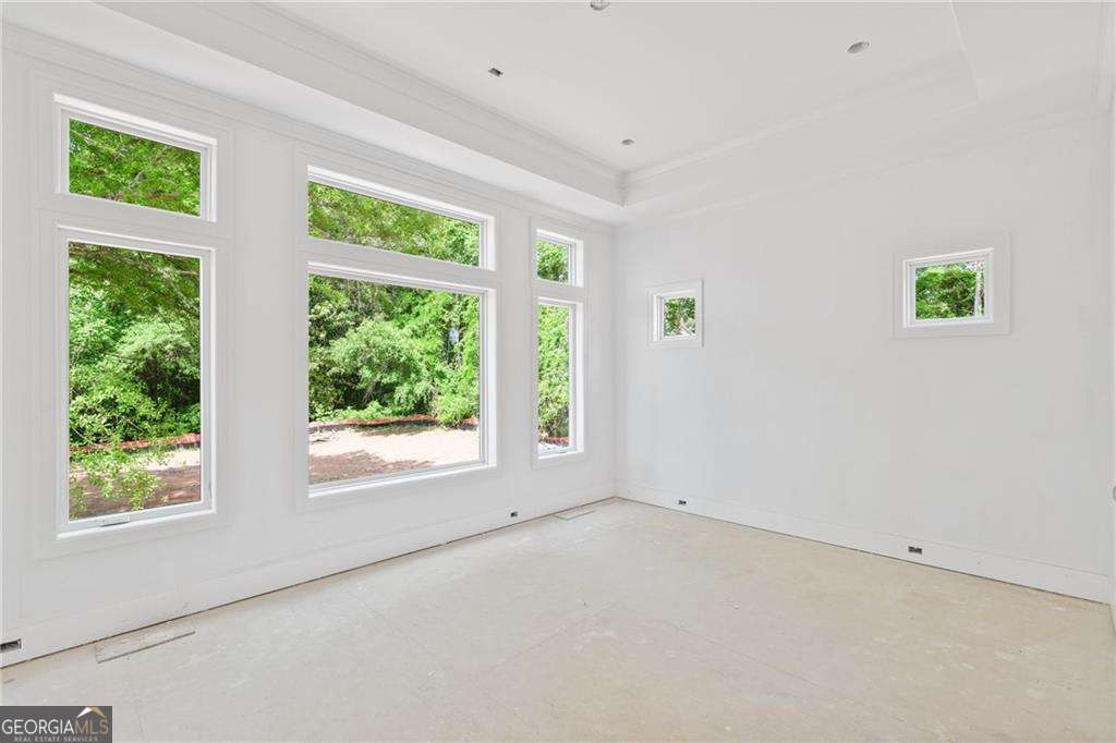 10910 Woodstock Road Roswell GA 30075