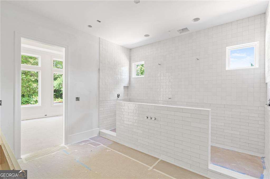 10910 Woodstock Road Roswell GA 30075