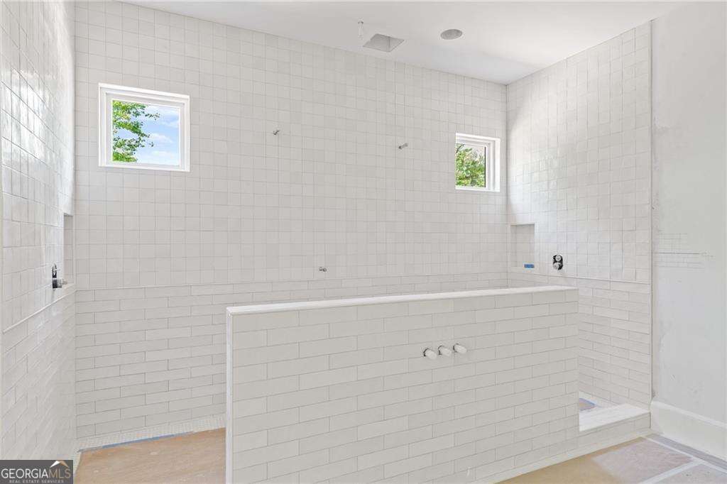 10910 Woodstock Road Roswell GA 30075