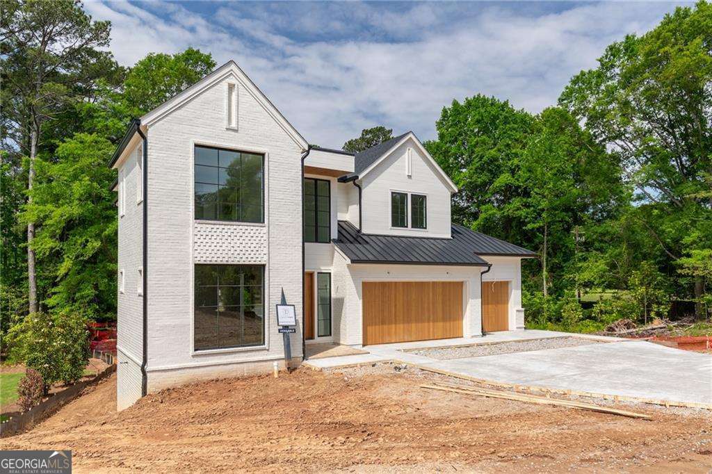 10910 Woodstock Road Roswell GA 30075