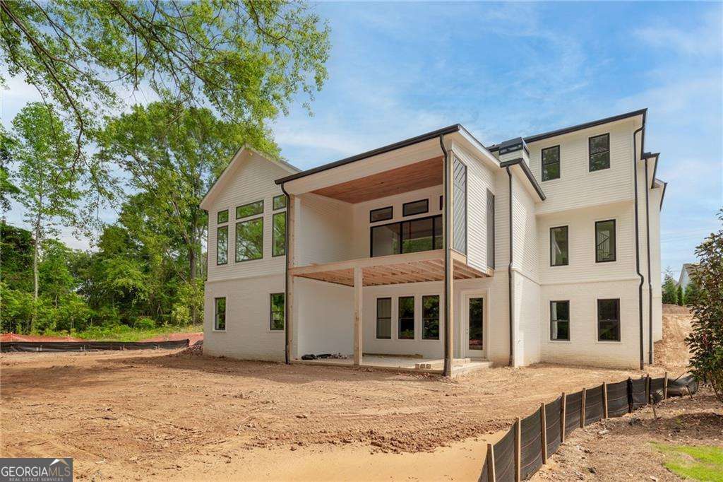 10910 Woodstock Road Roswell GA 30075