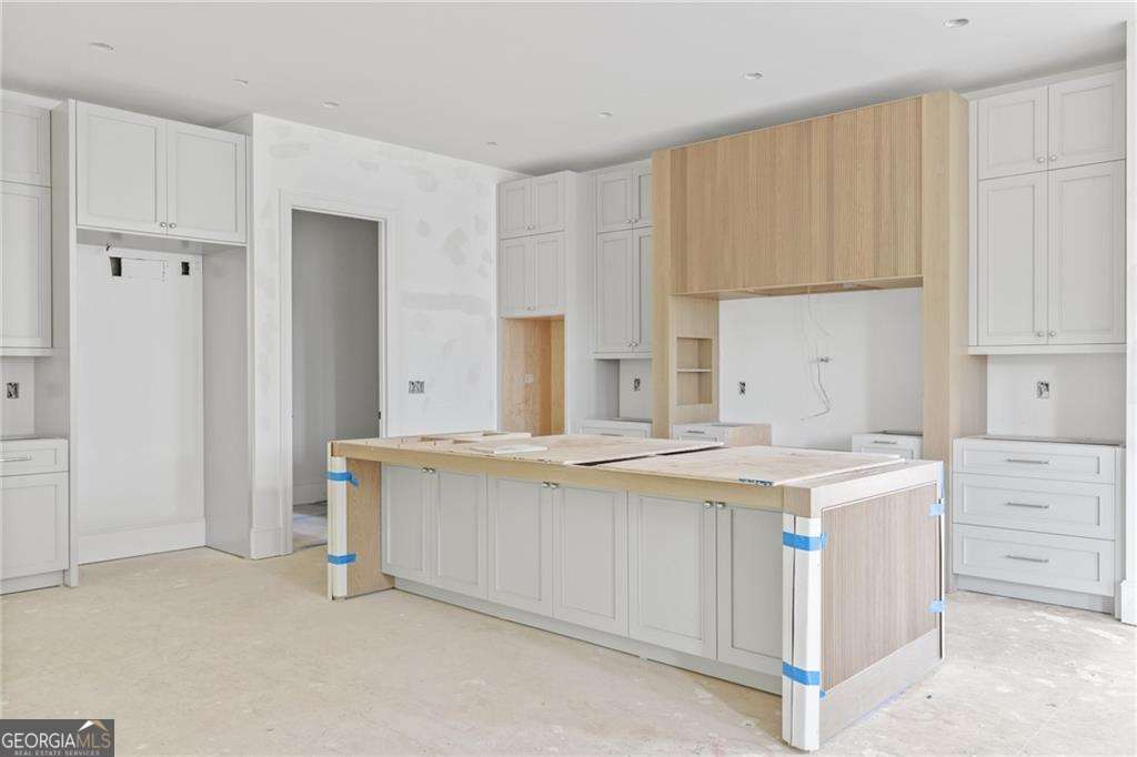 10910 Woodstock Road Roswell GA 30075