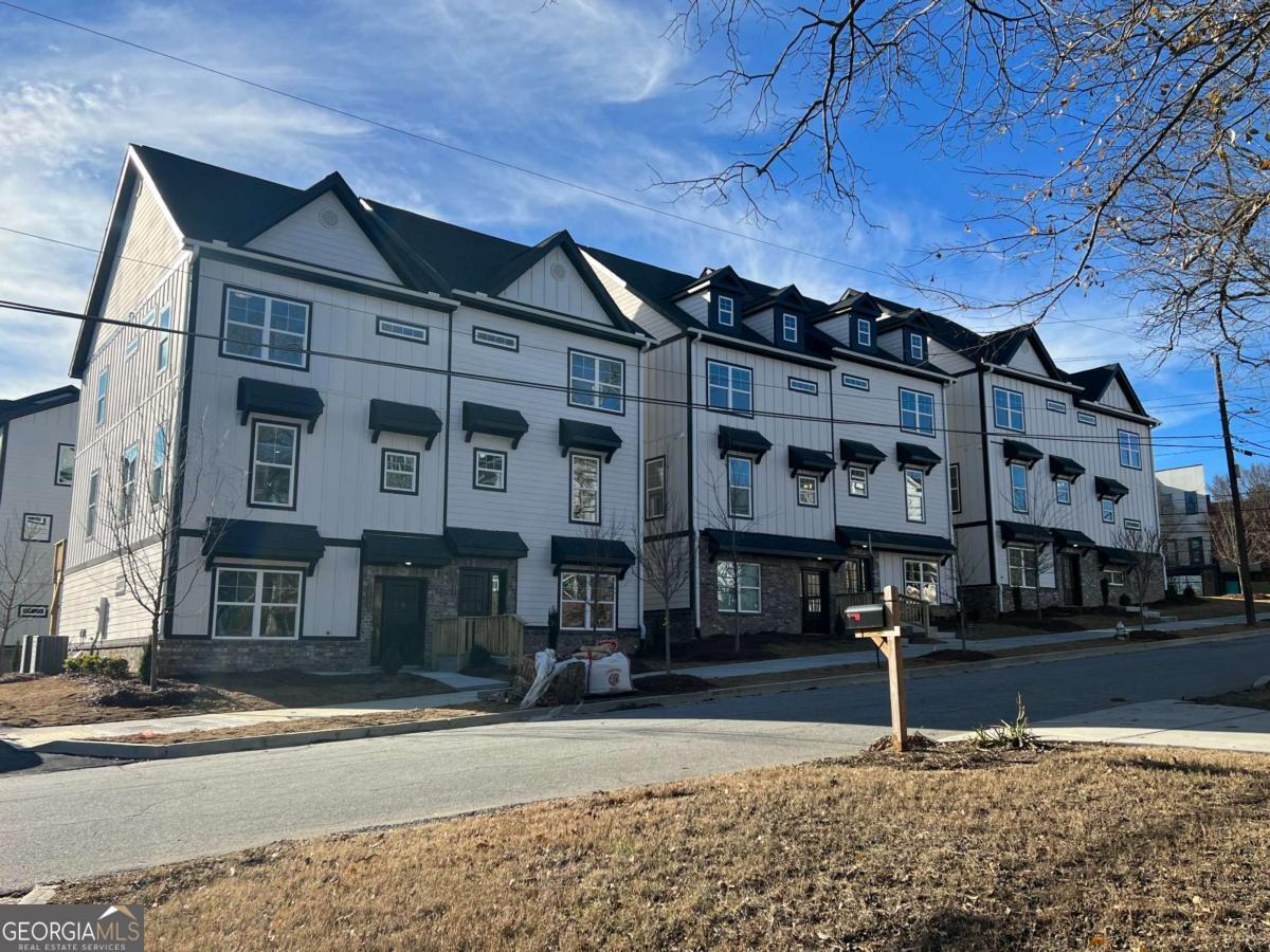 2000 Main Street NW Atlanta GA 30318