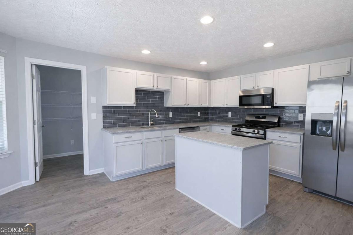 3255 Deer Valley Drive NW Acworth GA 30101