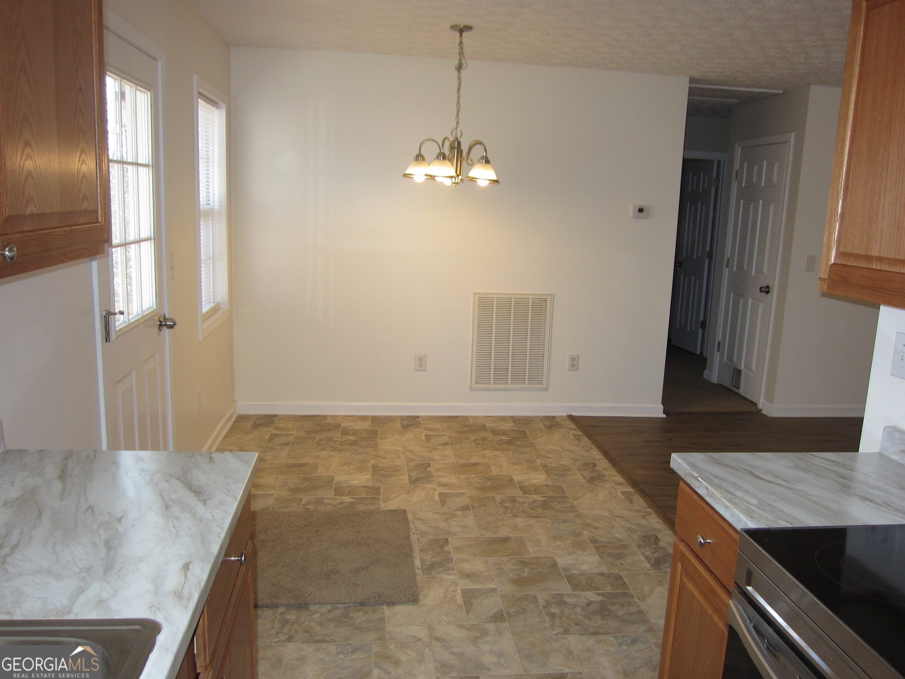 434 Spring Leaf Drive Dallas GA 30157