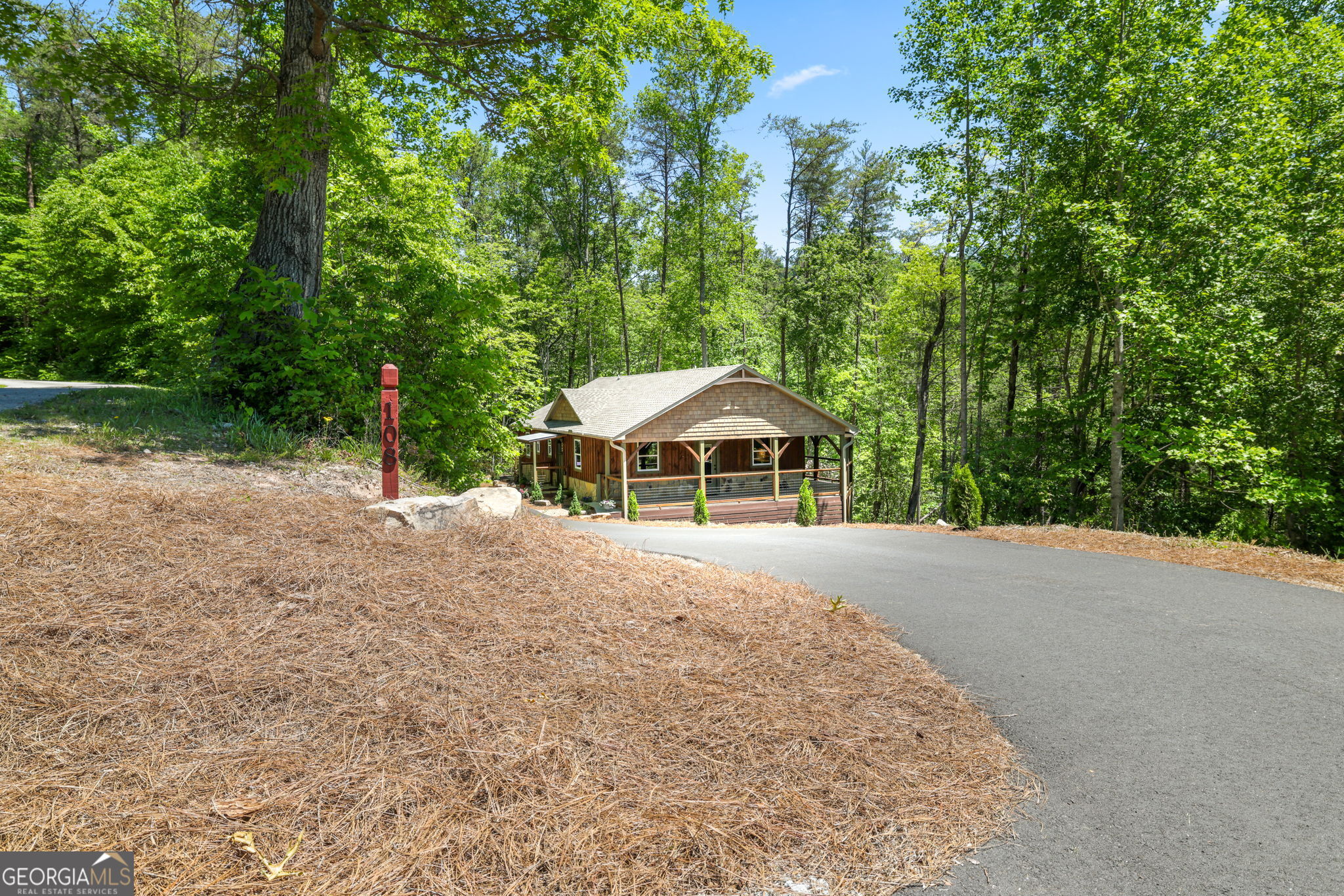 108 Olds Mountain Peak Rabun Gap GA 30568
