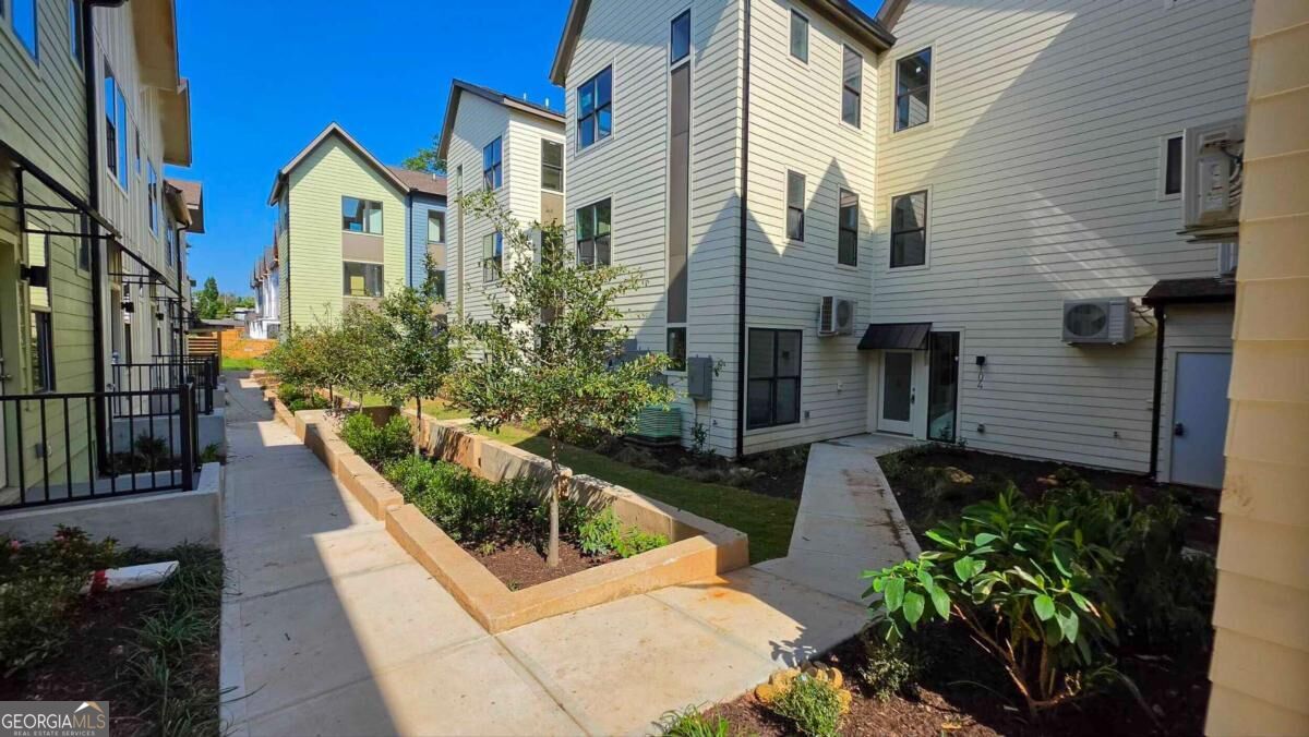 1121 Allene Avenue SW Atlanta GA 30310