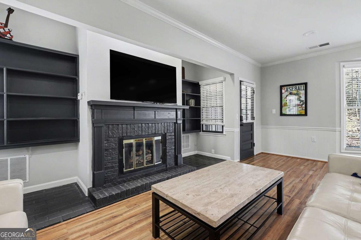 7070 Glenridge Drive Atlanta GA 30328