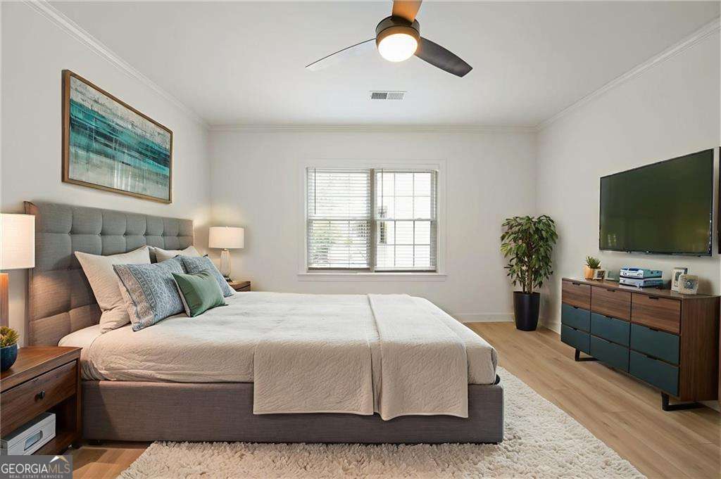 3649 Peachtree Road NE Atlanta GA 30319