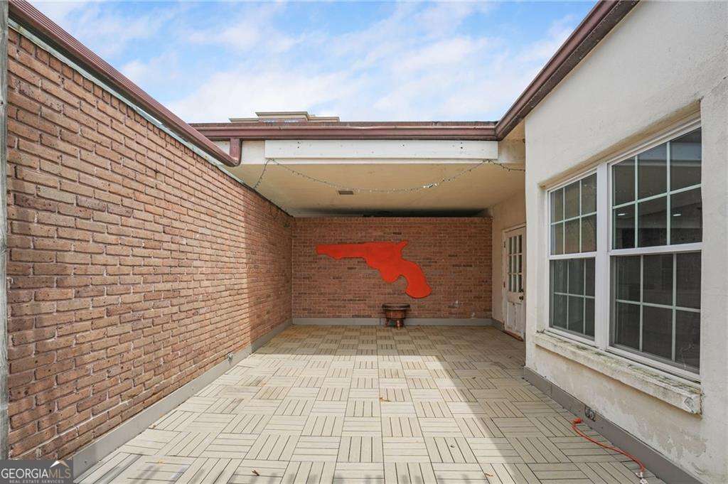 3649 Peachtree Road NE Atlanta GA 30319