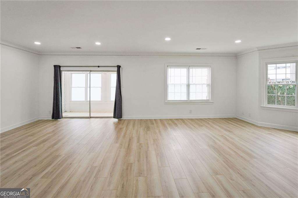 3649 Peachtree Road NE Atlanta GA 30319