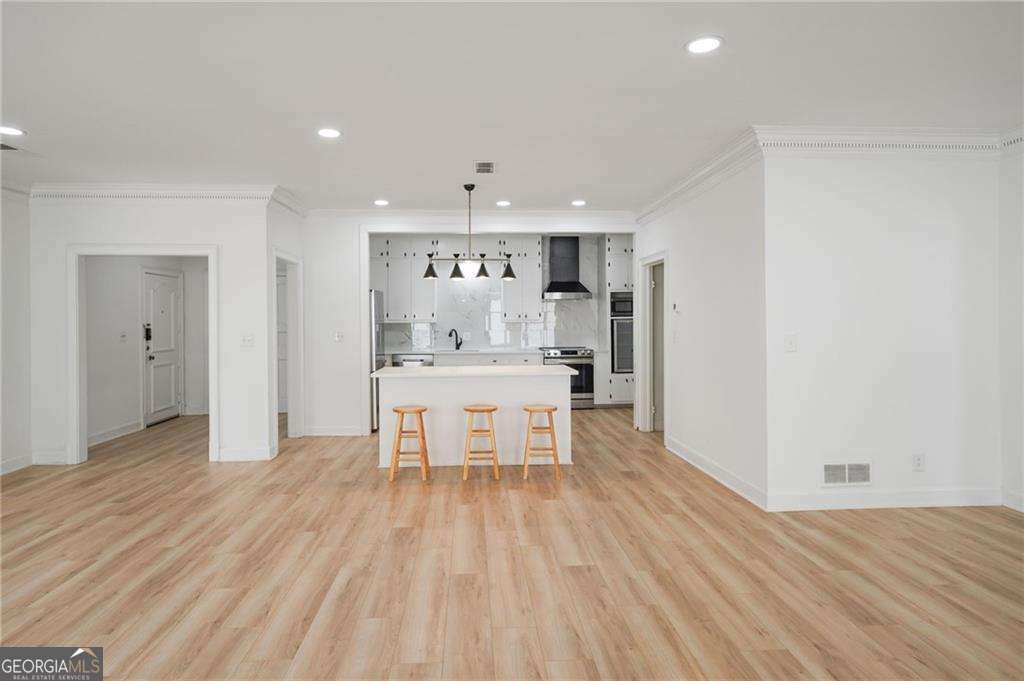 3649 Peachtree Road NE Atlanta GA 30319