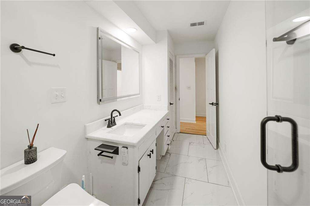 3649 Peachtree Road NE Atlanta GA 30319