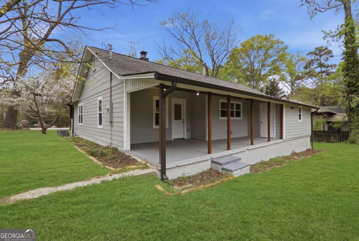 6538 N Sweetwater Road Lithia Springs GA 30122