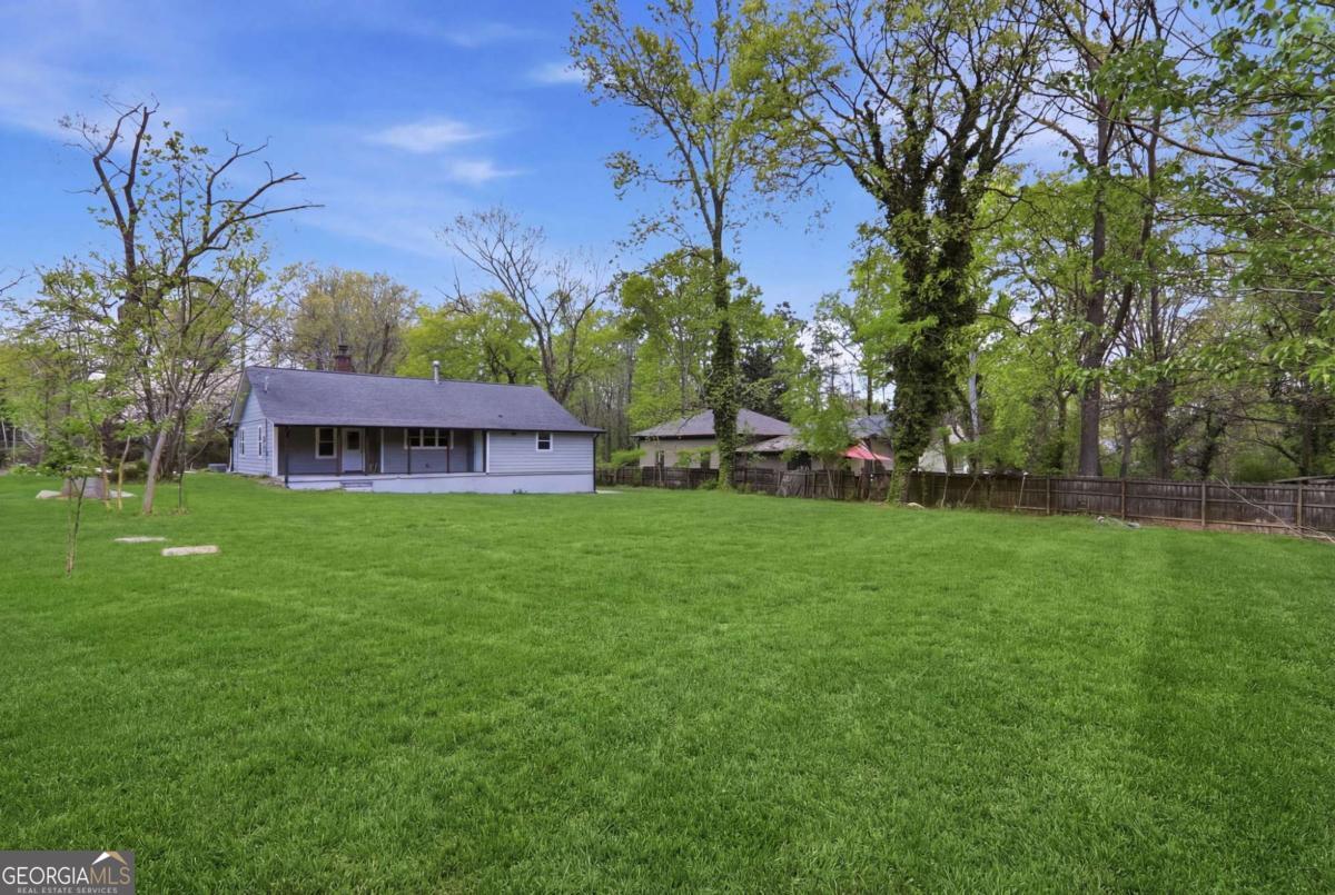 6538 N Sweetwater Road Lithia Springs GA 30122