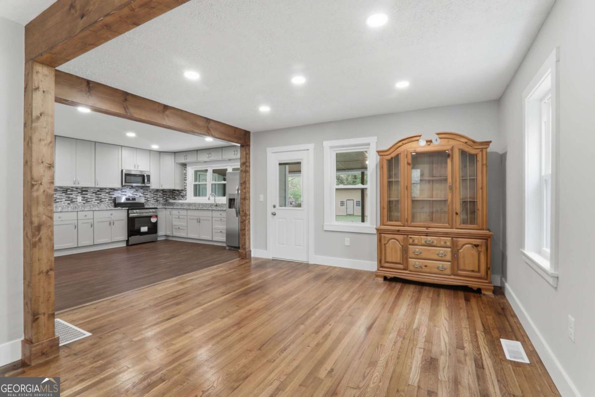 6538 N Sweetwater Road Lithia Springs GA 30122