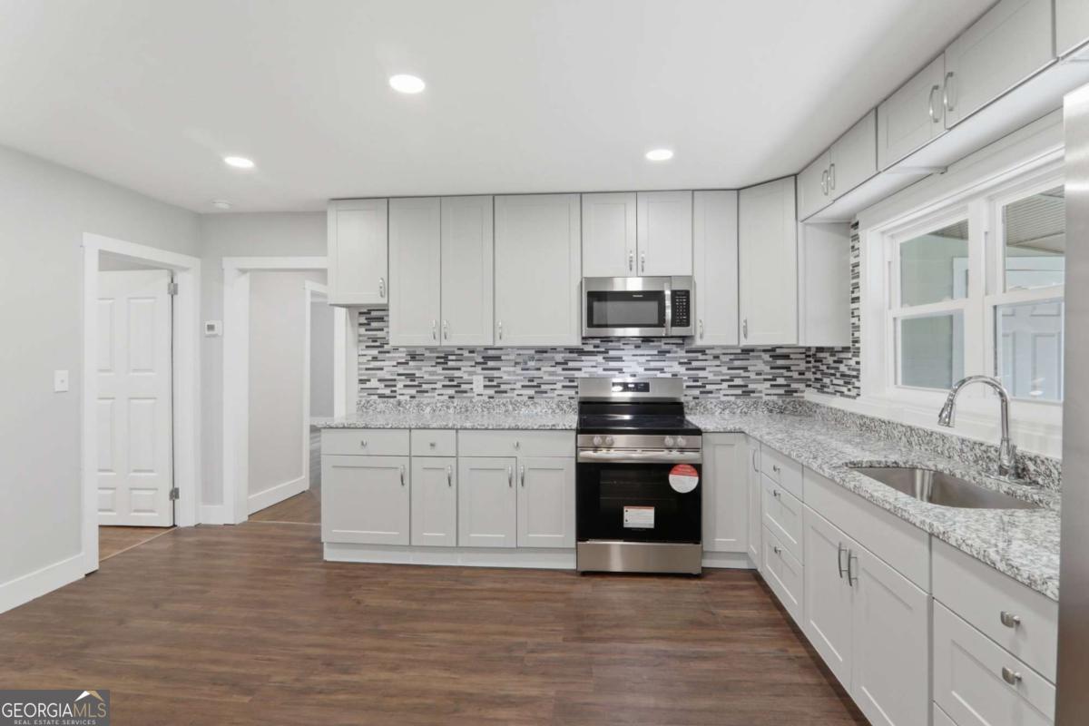 6538 N Sweetwater Road Lithia Springs GA 30122