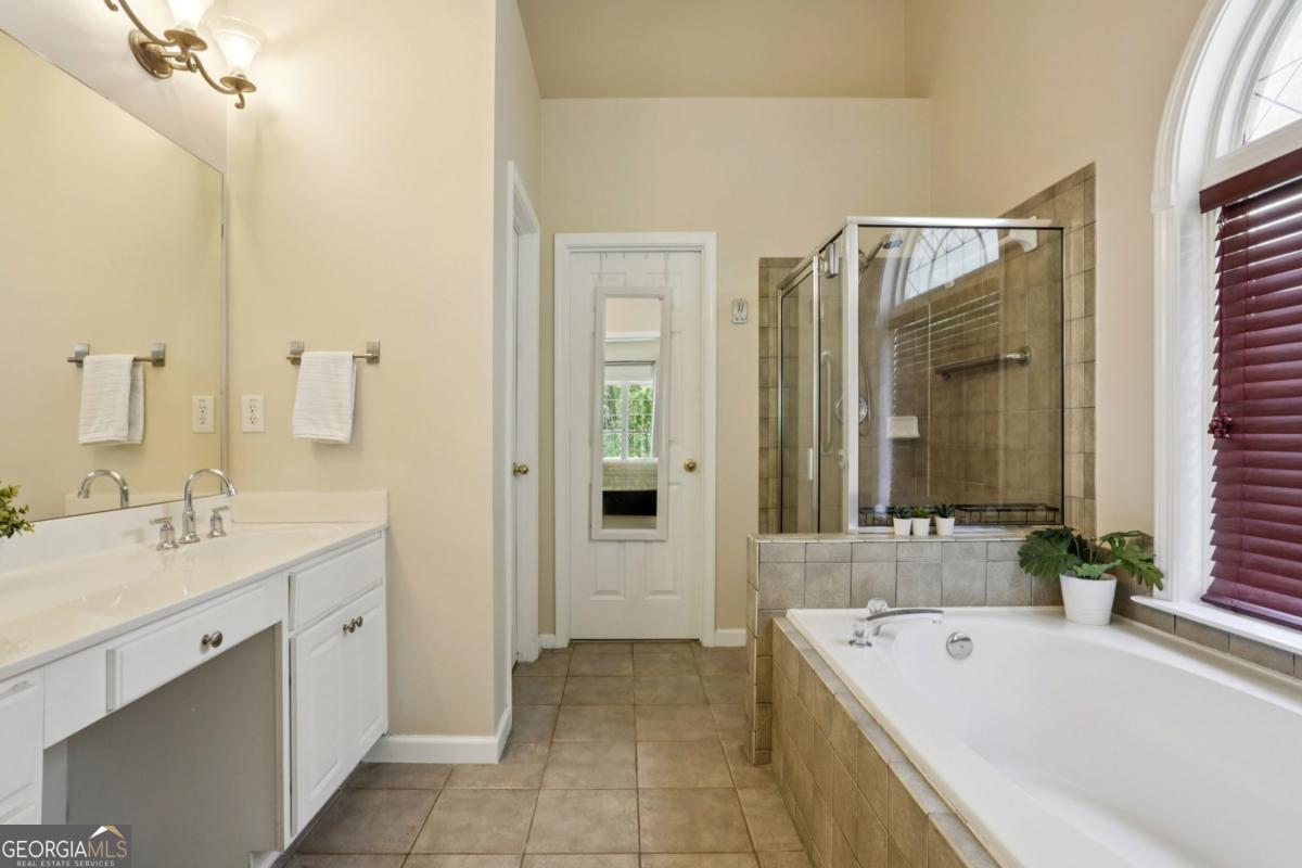 3407 Lantern View Lane Scottdale GA 30079
