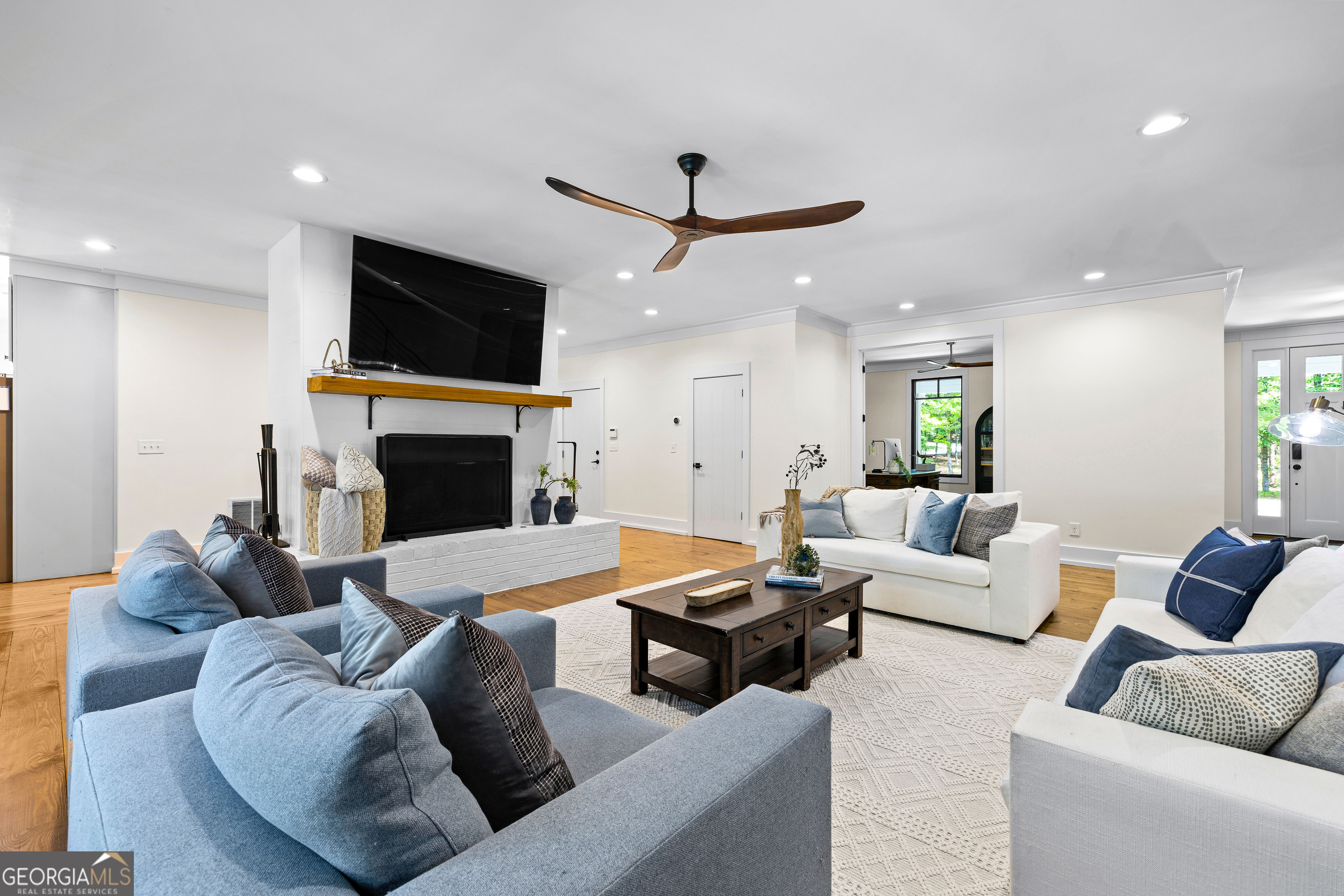 215 Diamond Pointe Fayetteville GA 30215