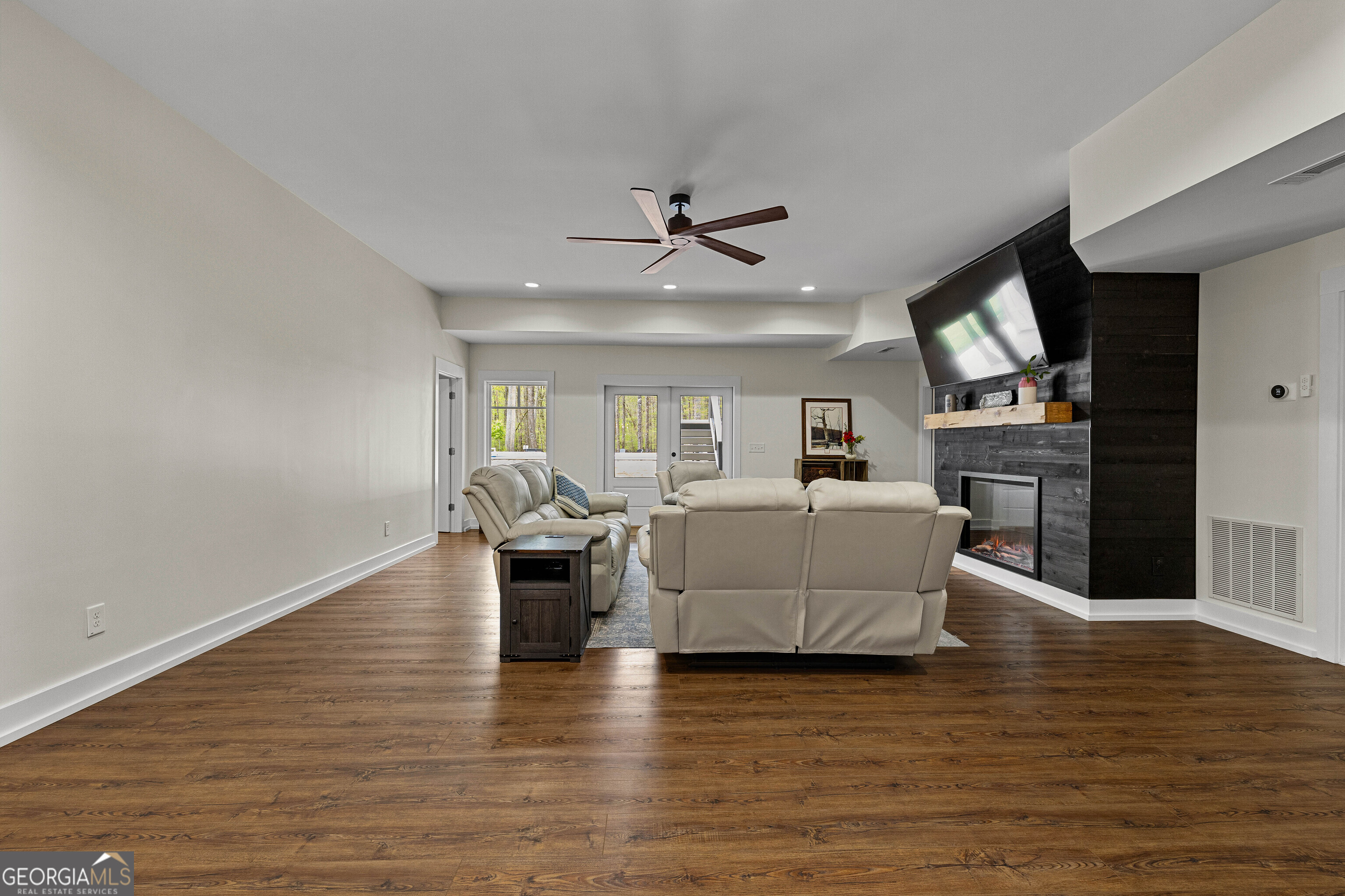 215 Diamond Pointe Fayetteville GA 30215
