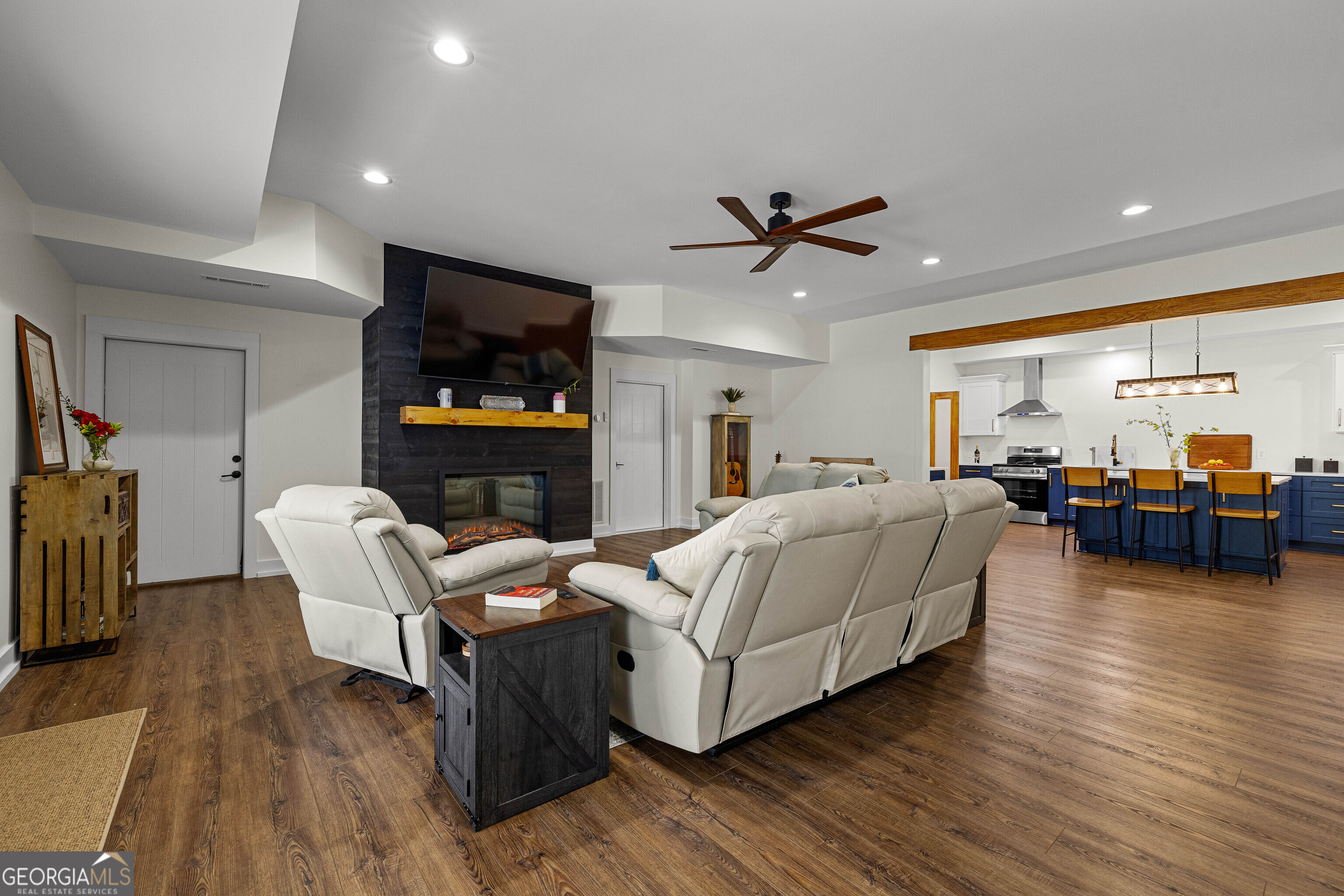 215 Diamond Pointe Fayetteville GA 30215