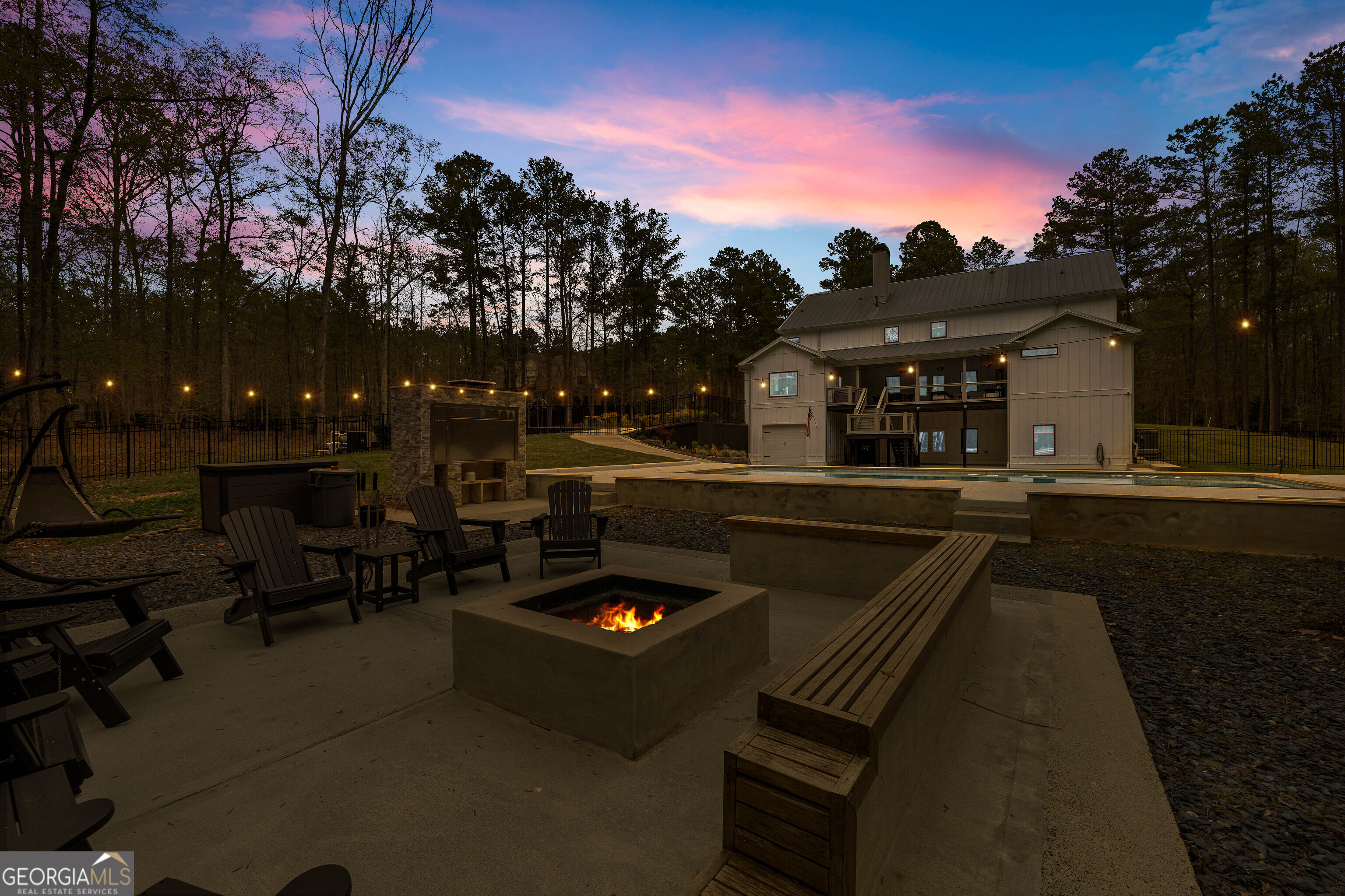 215 Diamond Pointe Fayetteville GA 30215