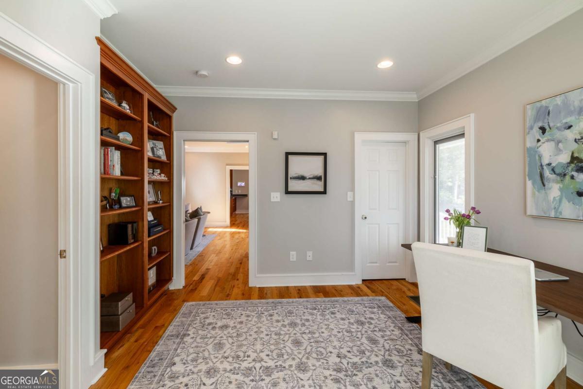 385 Woodward Way Athens GA 30606