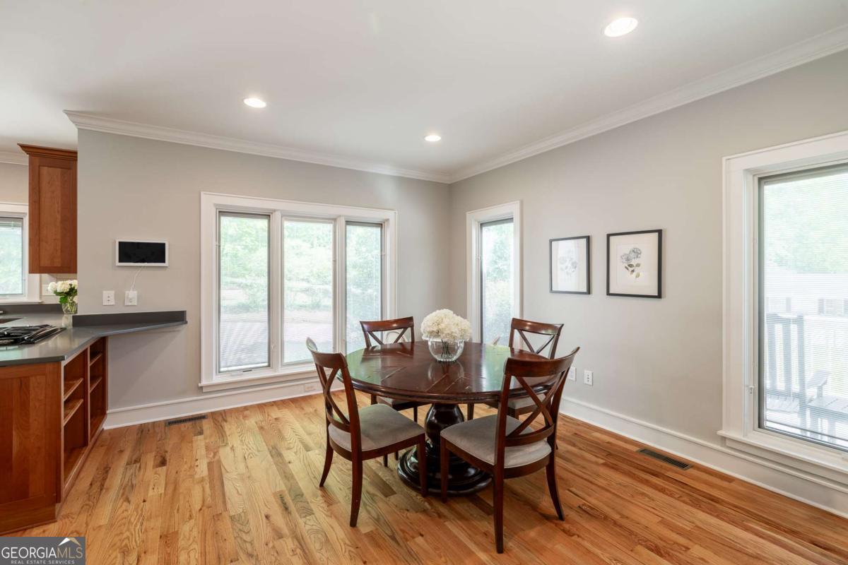 385 Woodward Way Athens GA 30606
