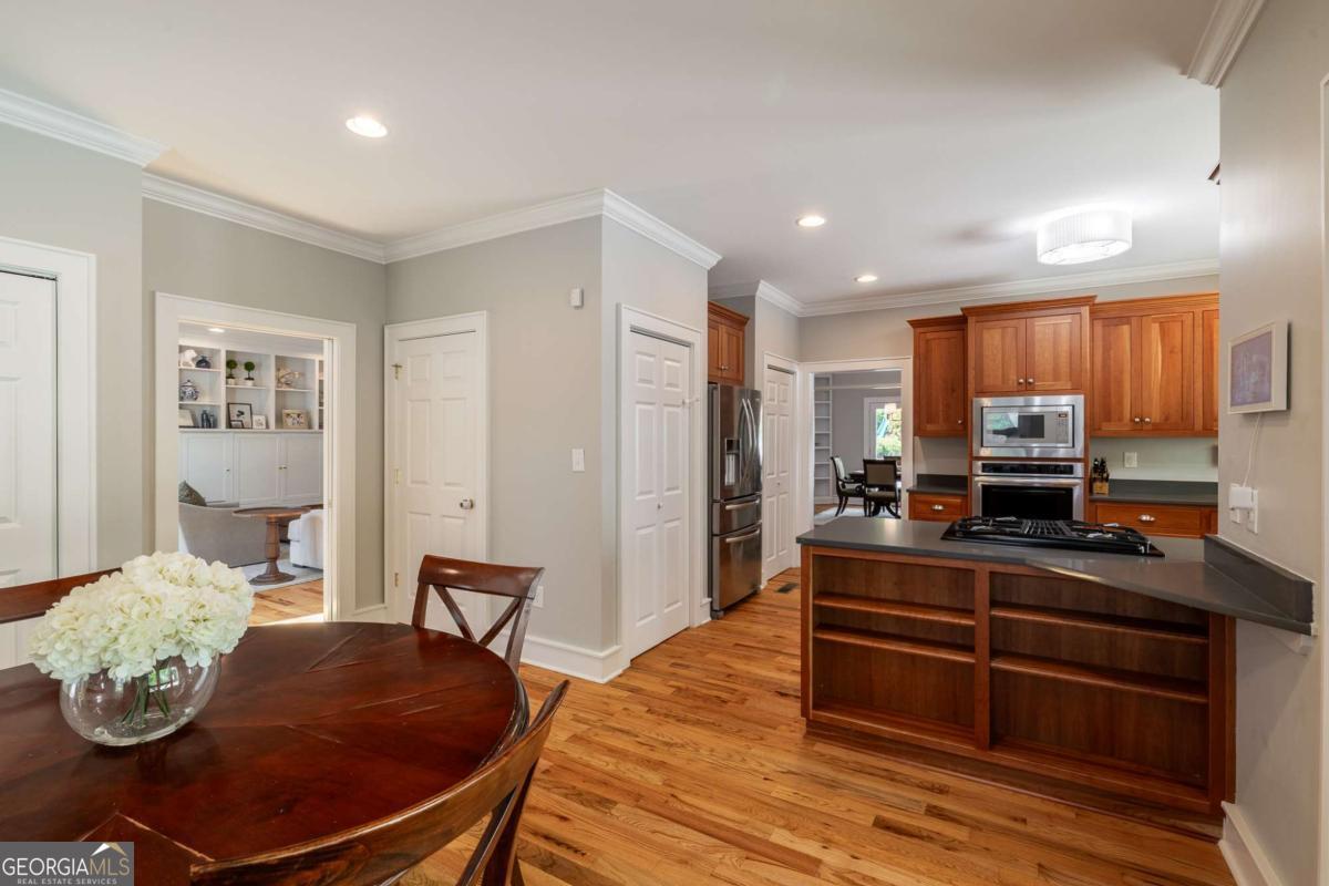 385 Woodward Way Athens GA 30606