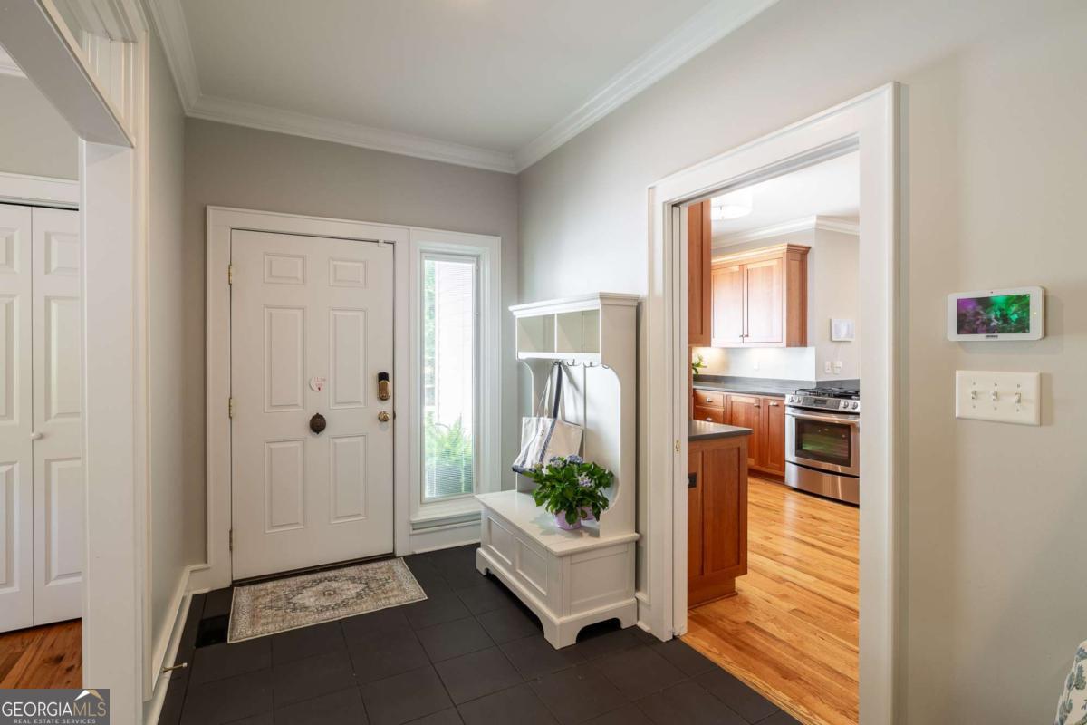 385 Woodward Way Athens GA 30606