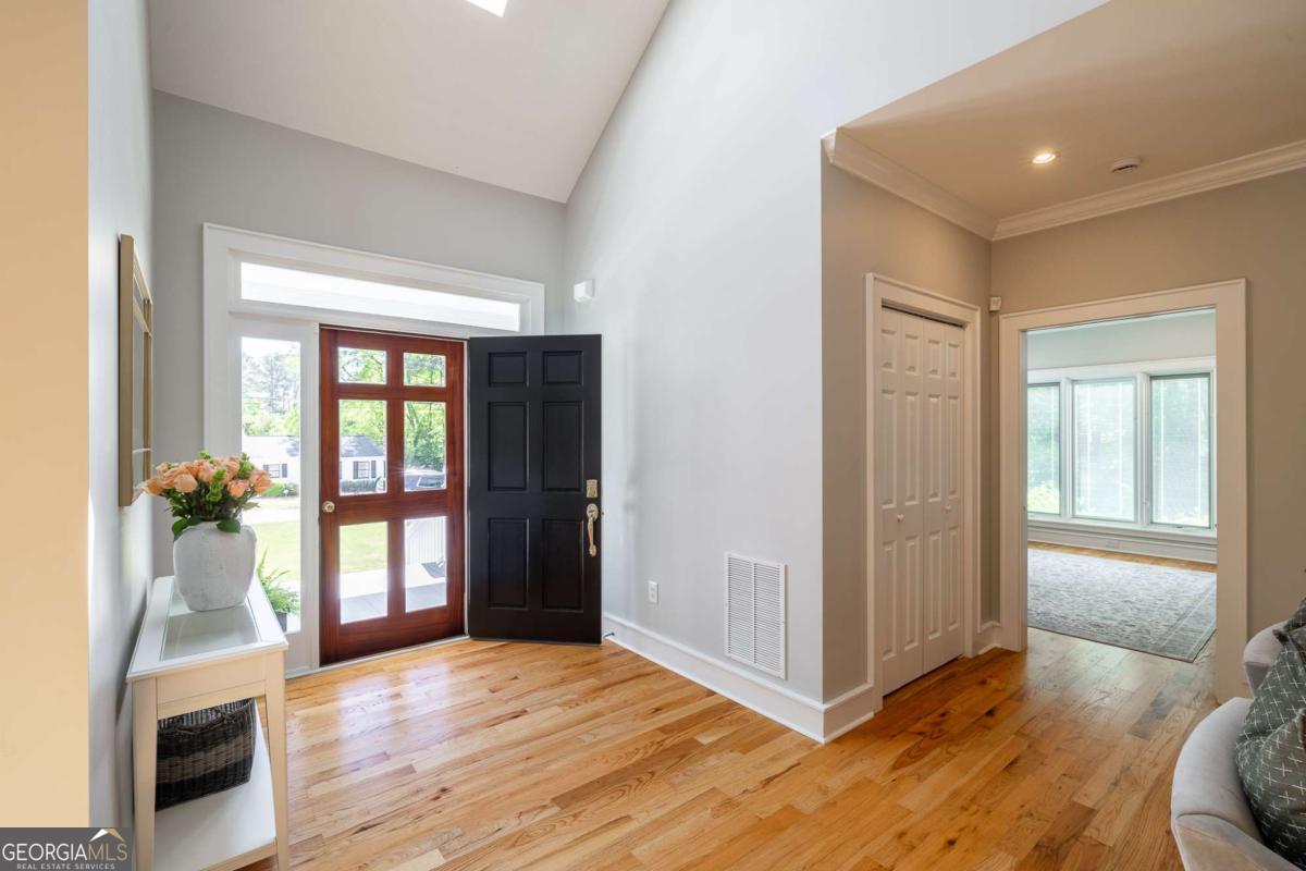 385 Woodward Way Athens GA 30606