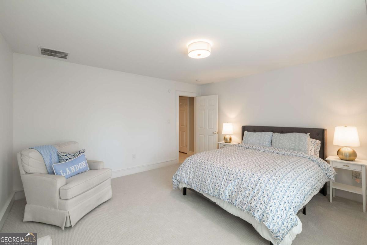 385 Woodward Way Athens GA 30606