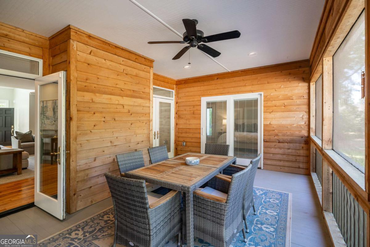 385 Woodward Way Athens GA 30606