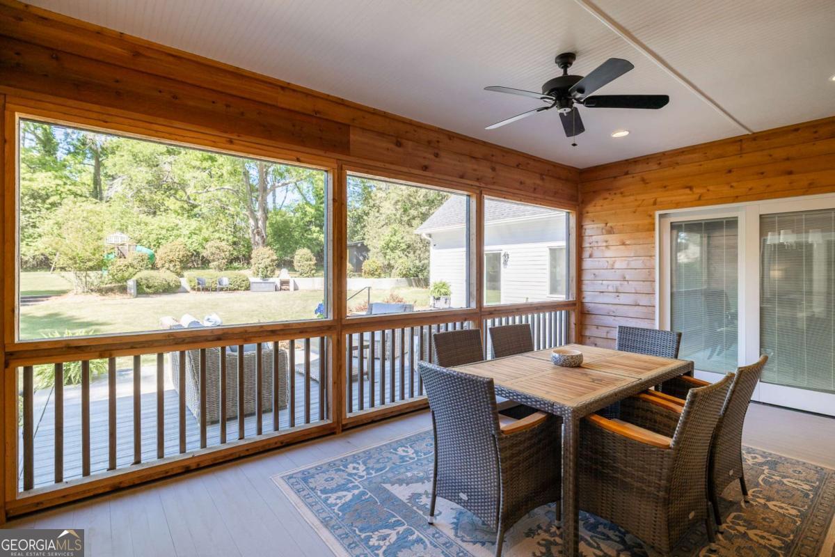 385 Woodward Way Athens GA 30606
