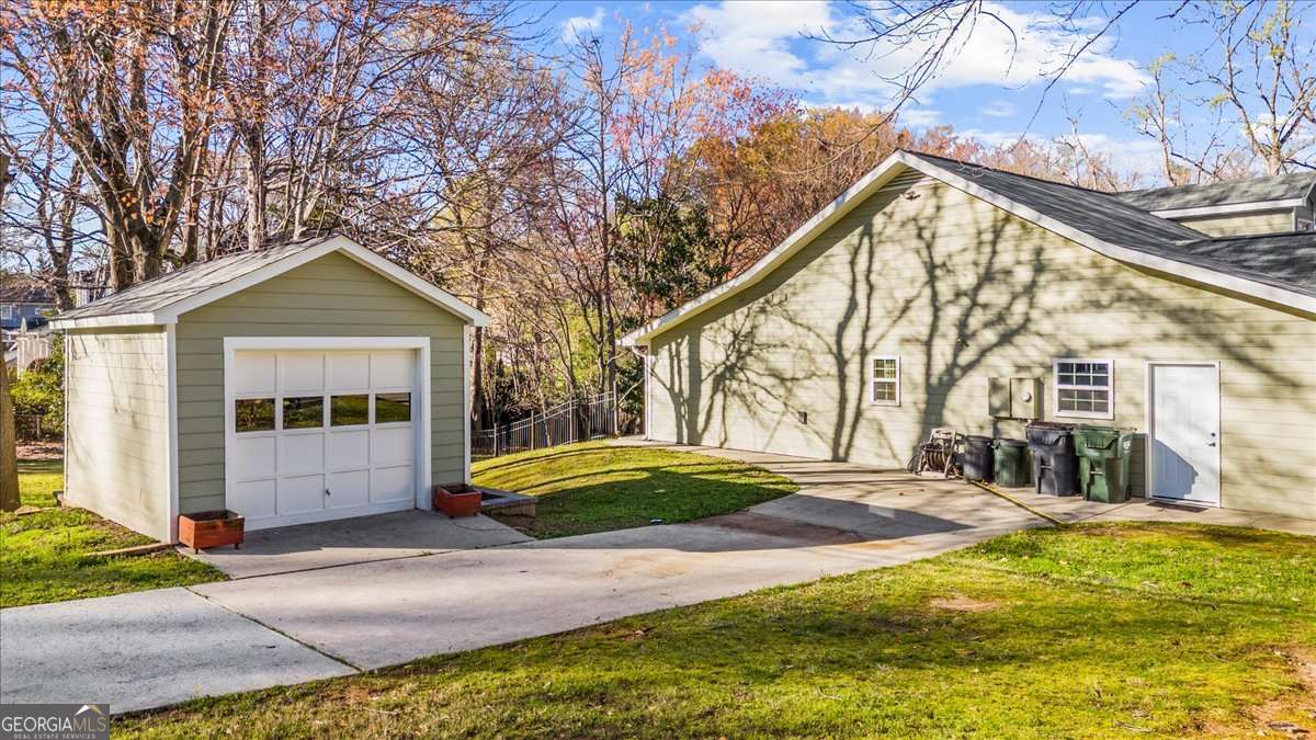 250 W Peachtree Street Norcross GA 30071