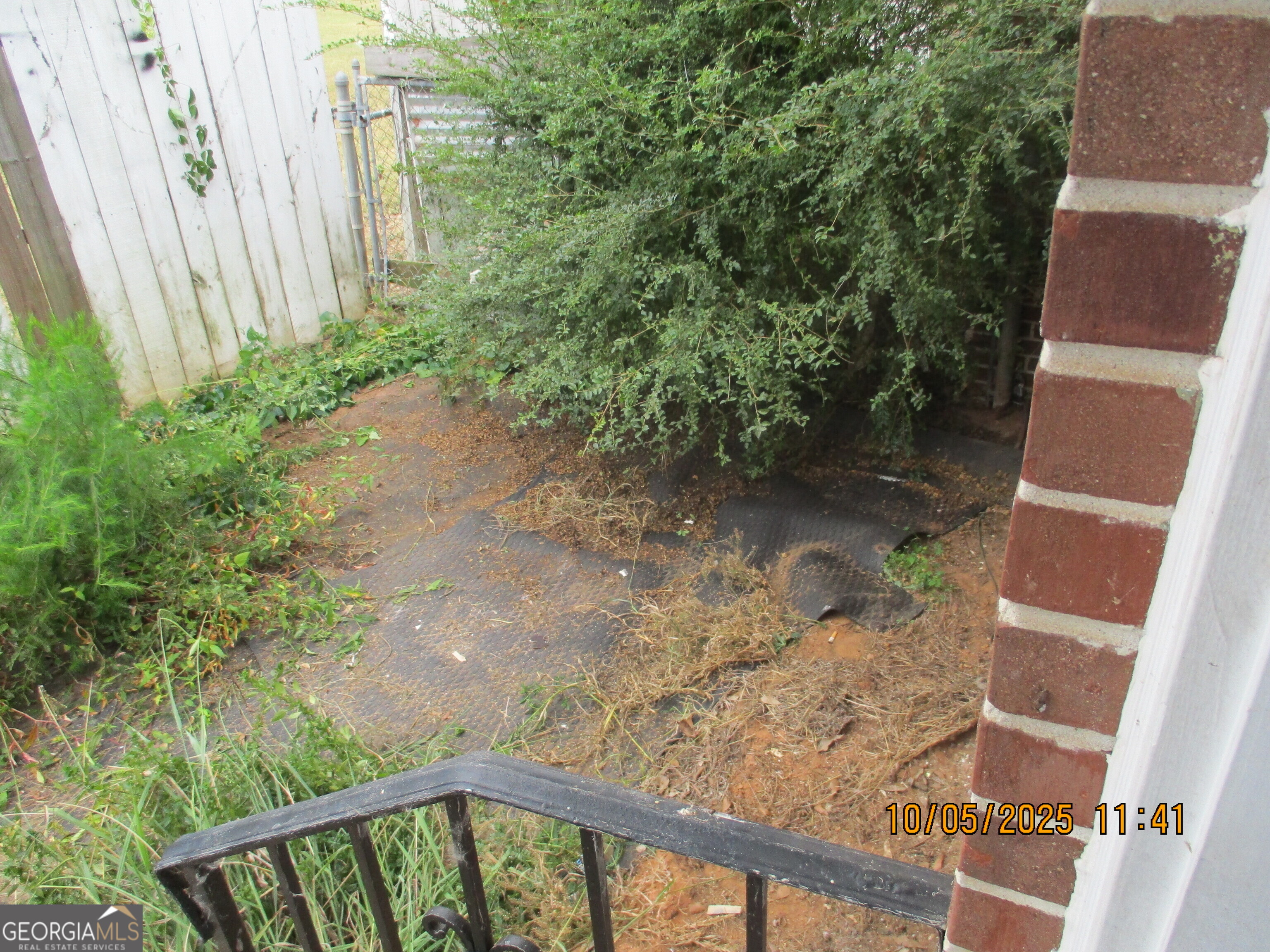 9182 SW Flat Shoals Road No Street Suffix Covington GA 30014