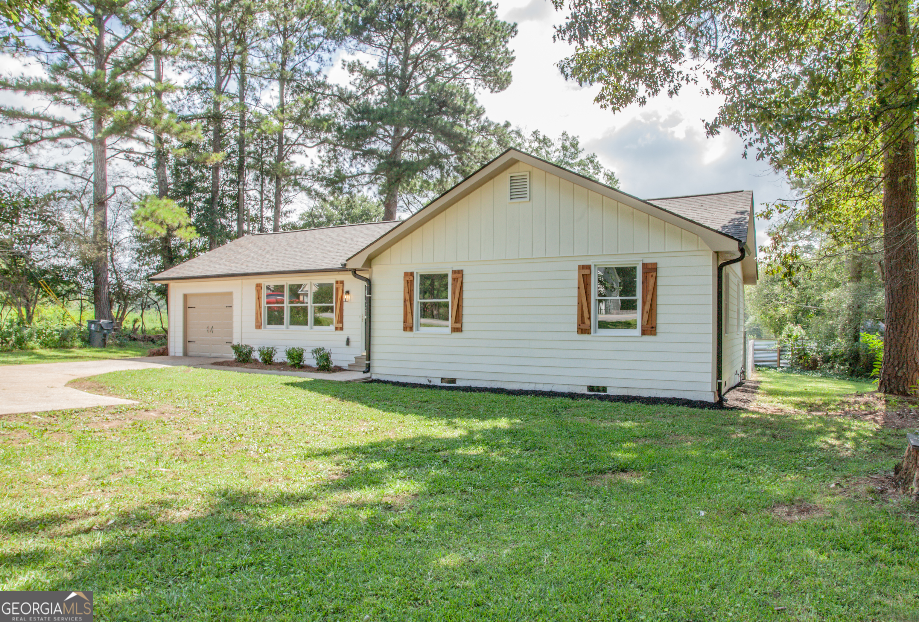 327 N Highway 113 Carrollton GA 30117
