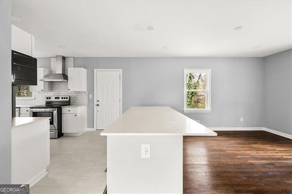 2763 Baker Ridge Drive NW Atlanta GA 30318