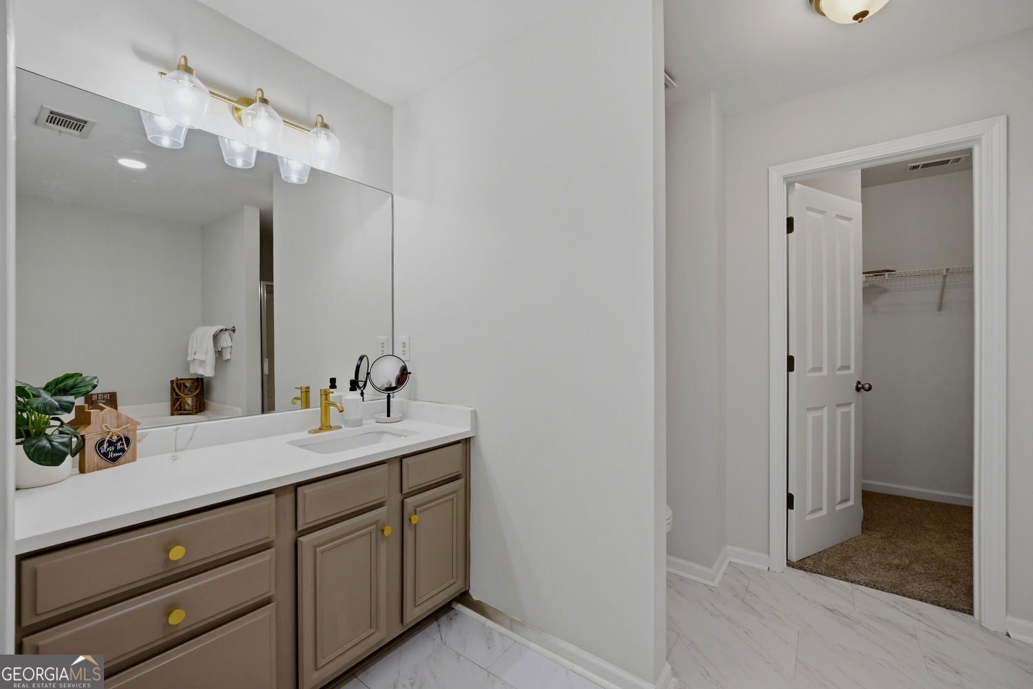 2871 Ridgeview Drive SW Atlanta GA 30331