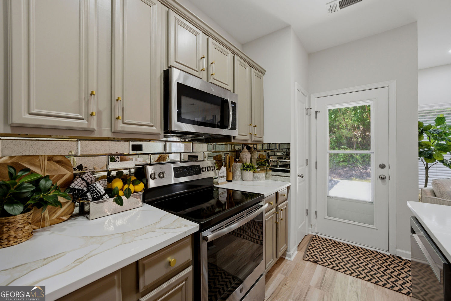 2871 Ridgeview Drive SW Atlanta GA 30331