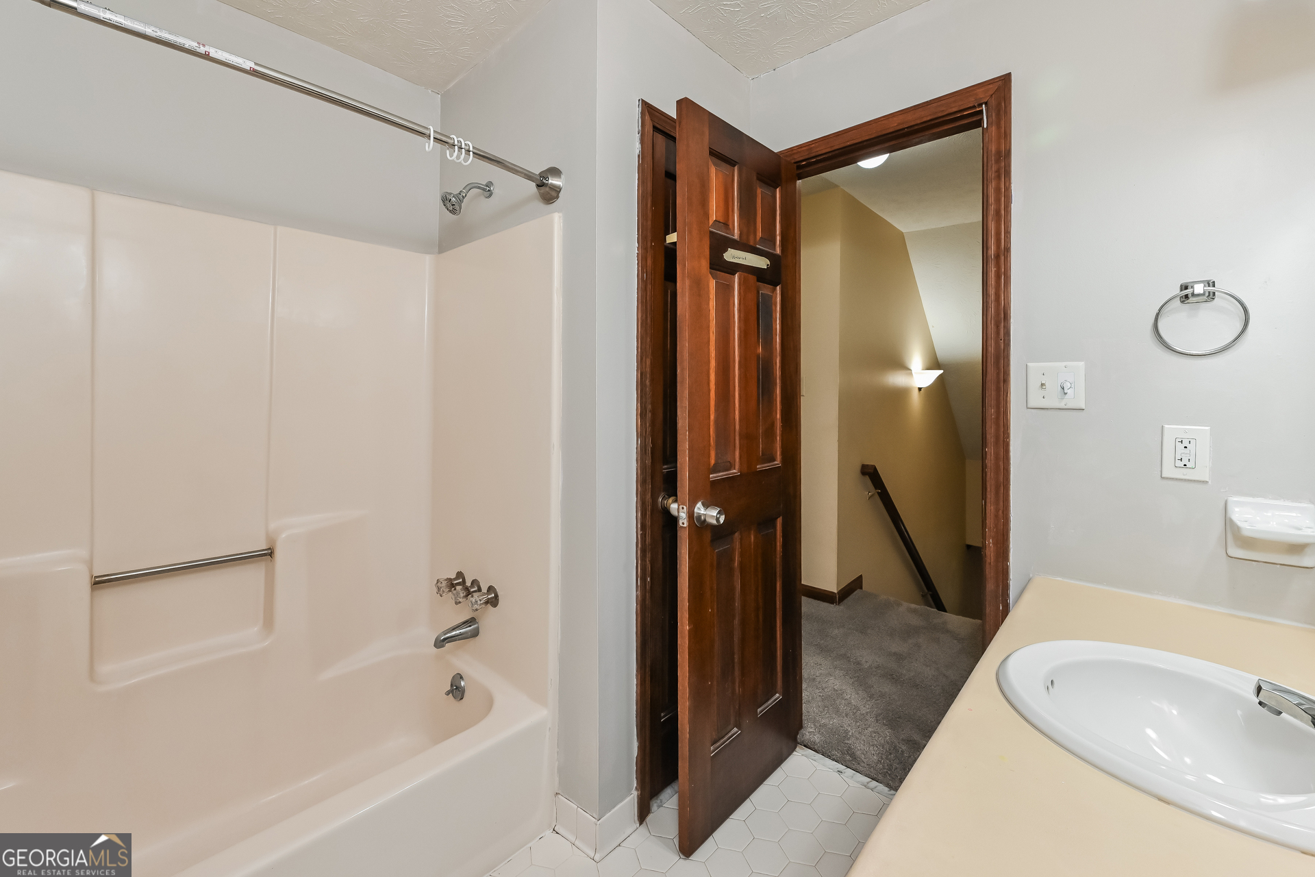 407 Stokesay Drive Lawrenceville GA 30046