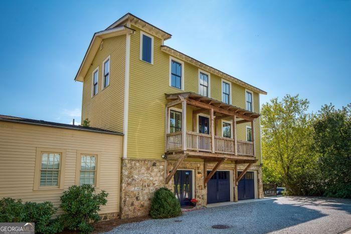 49 Sloan Street Roswell GA 30075