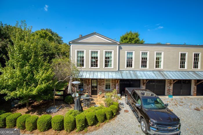 49 Sloan Street Roswell GA 30075