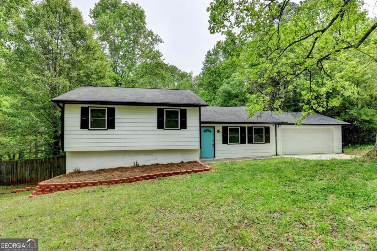 1018 Wayne Drive Snellville GA 30078