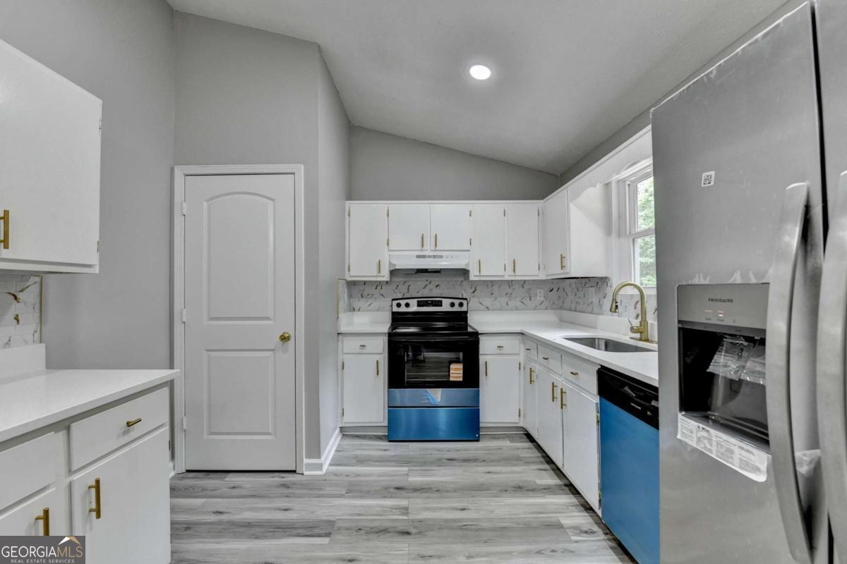 1018 Wayne Drive Snellville GA 30078