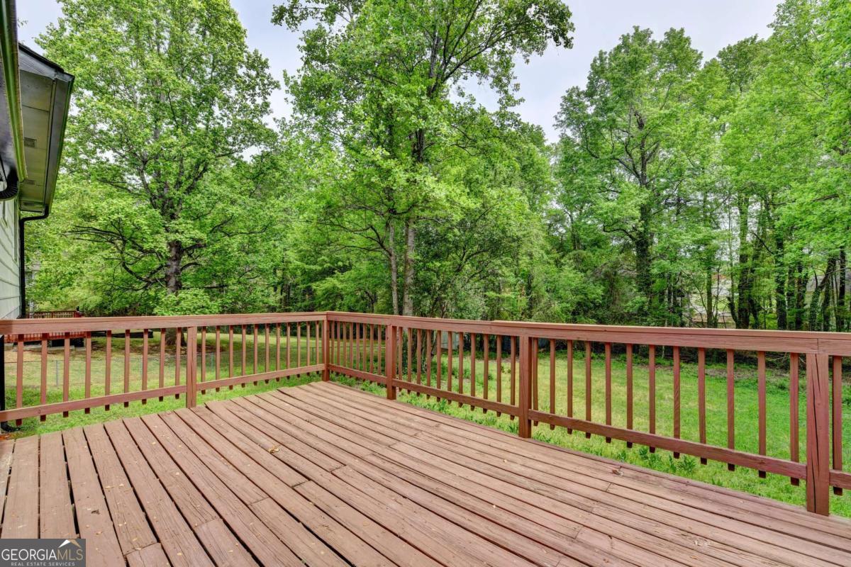 1018 Wayne Drive Snellville GA 30078