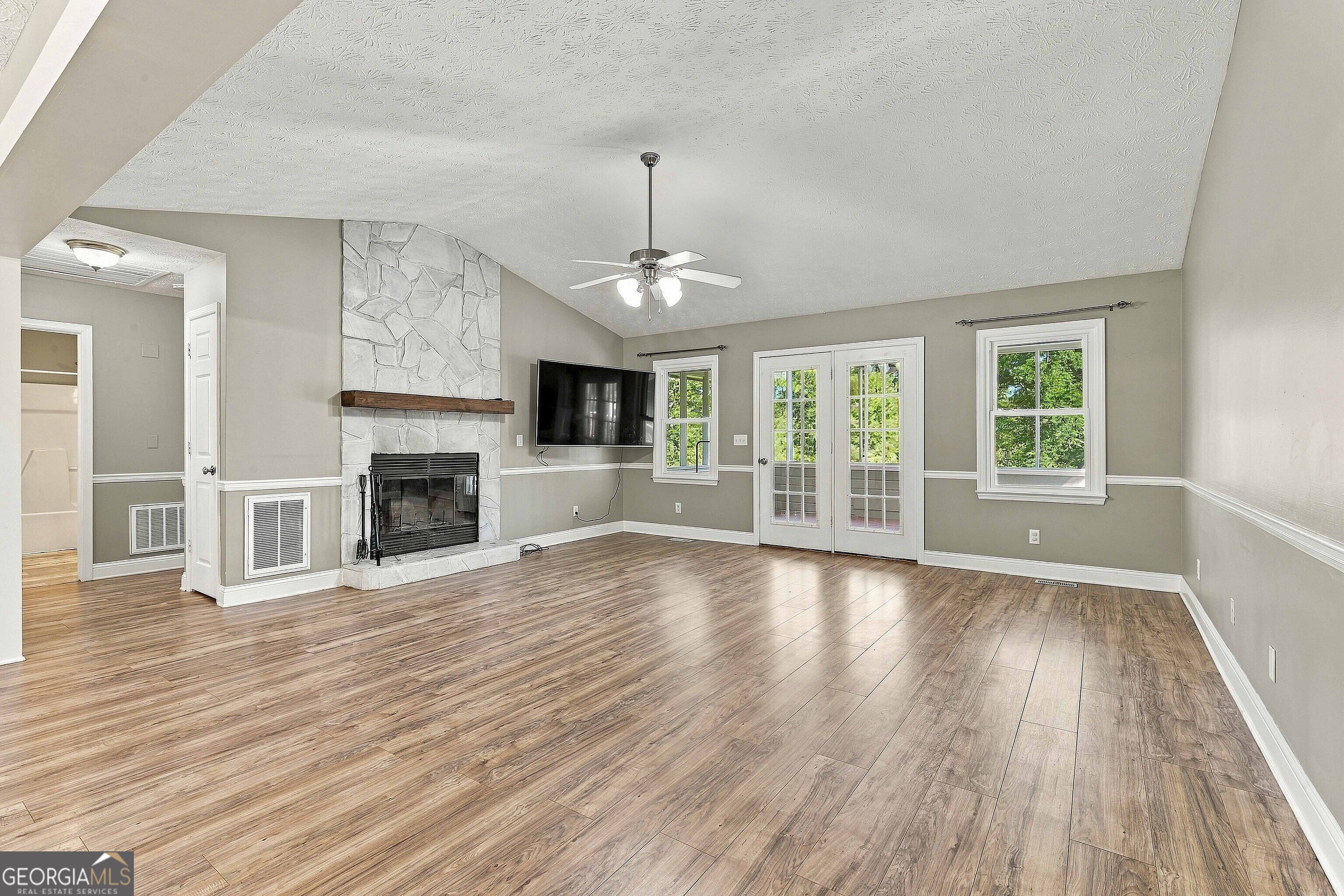 279 W Plantation Drive Newnan GA 30263