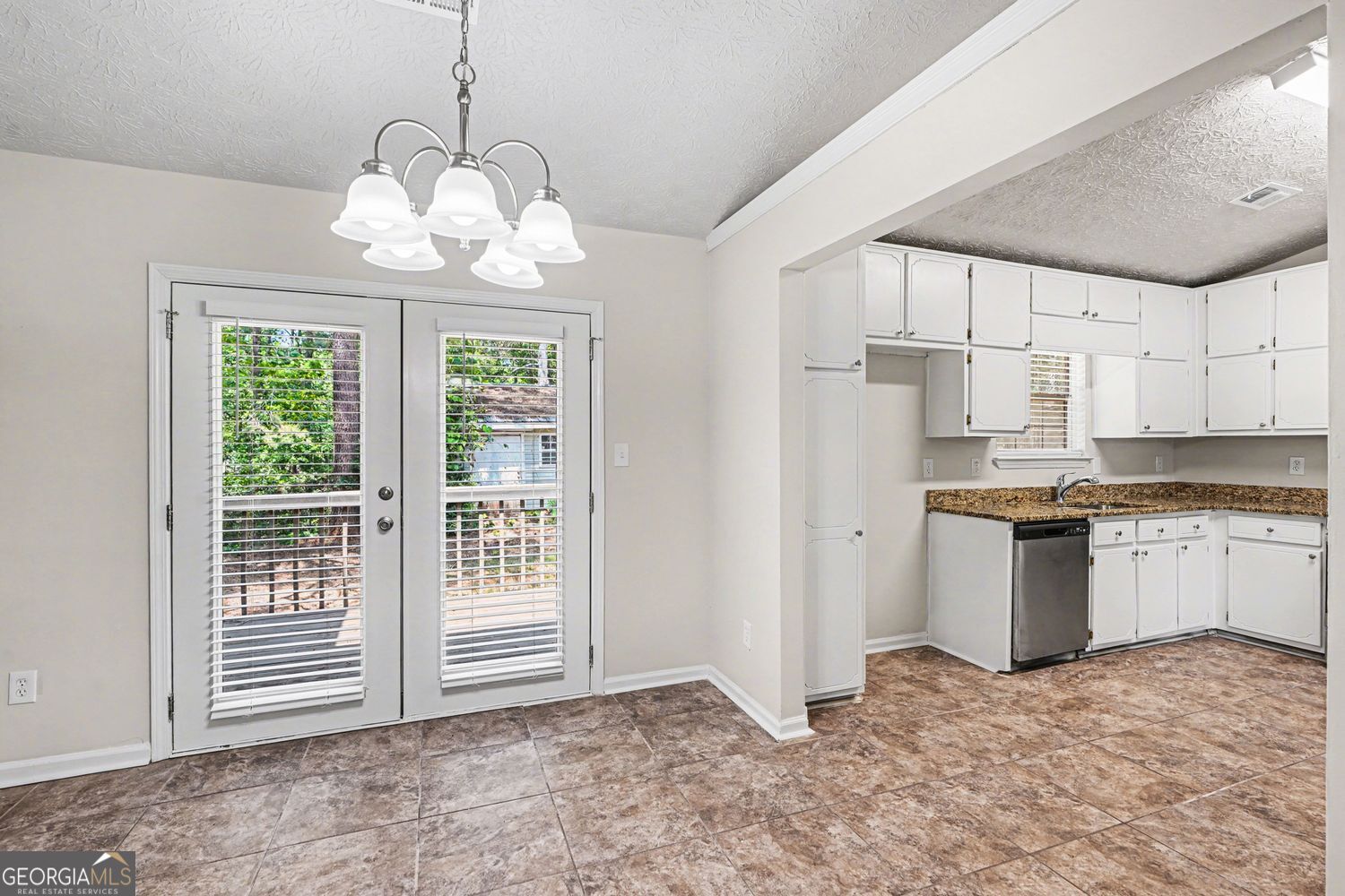 20 Woodside Court Mcdonough GA 30253